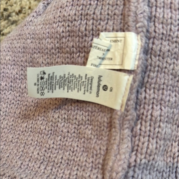 lululemon athletica lavender knit beanie - Picture 4 of 4